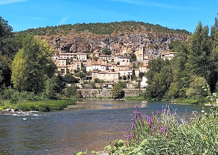 Bed and Breakfast Les Roches Comprégnac