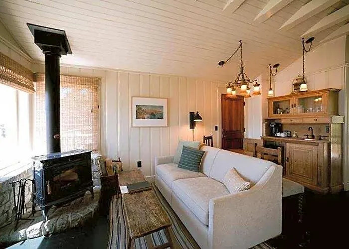 Nick'S Cove