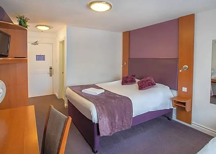 Redwings Lodge Solihull