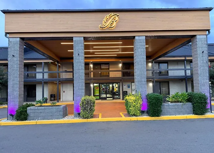 Brookwood Inn - Extended Stay
