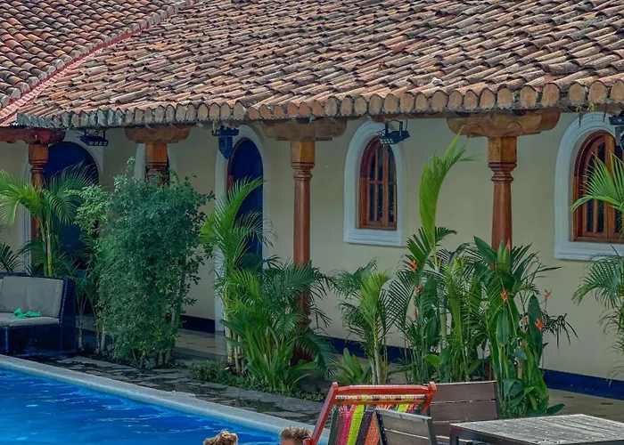 Granada Pool House