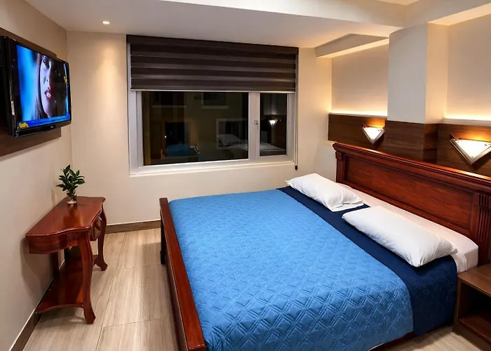 Hotel La Cumbre By Team Adventure