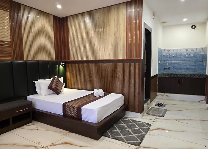 Hotel Summer Nest - Bhagsu Waterfall Area, Mcleodganj
