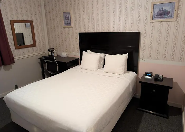 The Steveston Cafe & Hotel