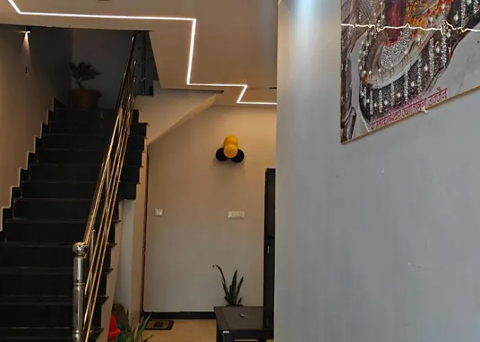 Hotel Trilok