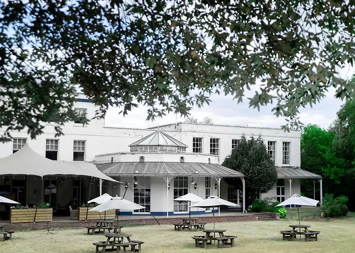 Mercure Thurrock Stifford Hall