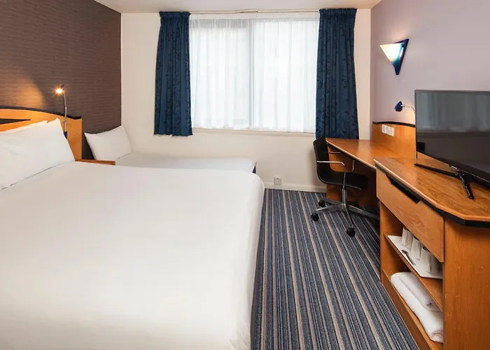 Holiday Inn Express Bristol City Centre By Ihg
