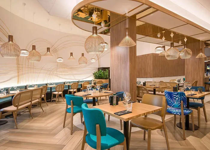 Novotel Arenas Aeroport