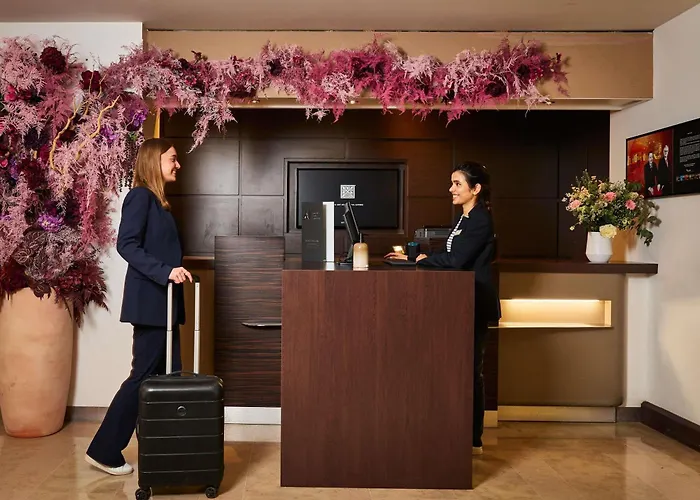 Novotel Paris La Defense Esplanade