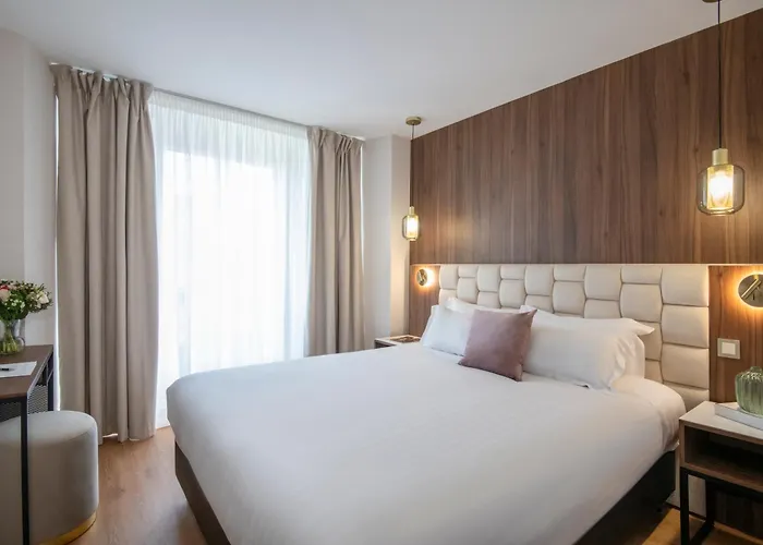 Le Cetai Cannes Beach Hotel