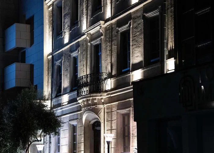Mercure Arles Centre Arenes
