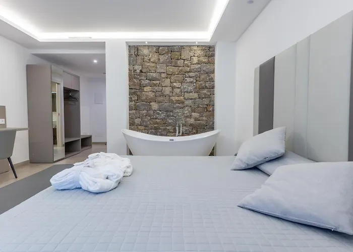 Hotel Lago Bin