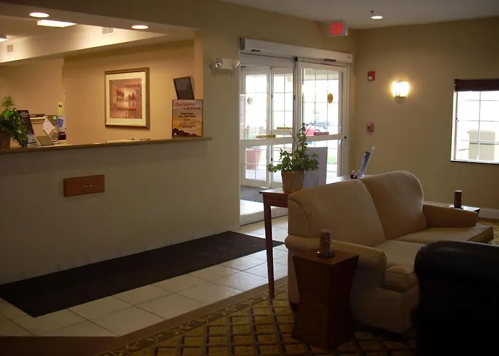 Candlewood Suites By Ihg