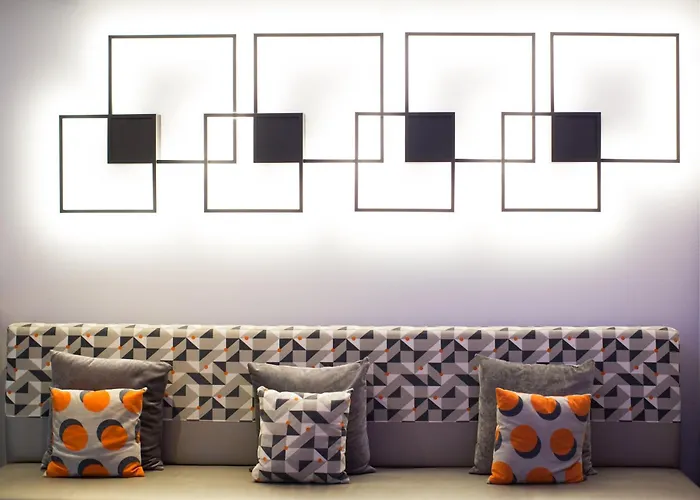 Holiday Inn Express Edinburgh - Royal Mile By Ihg