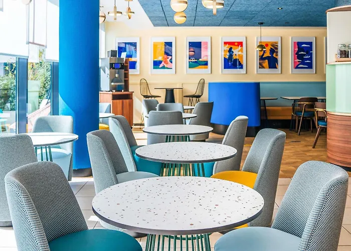 Ibis Styles Aéroport Arenas