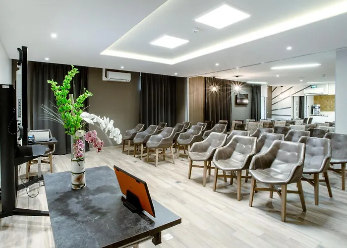 Kyriad Chambéry Centre - Et Résidence
