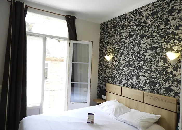LOGIS -Hotel&Restaurant de la Place