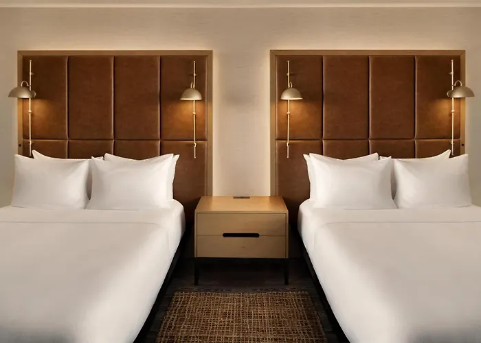 Hilton Fort Wayne At The Grand Wayne Convention Center (Adults Only)