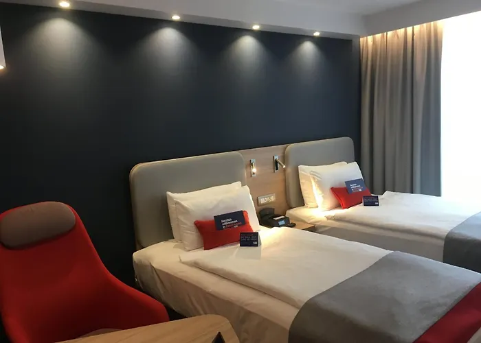 Holiday Inn Express Zuerich Airport By Ihg