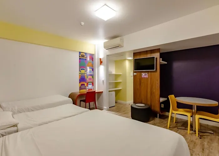 Ibis Styles Balneário Camboriú - 1 Quadra do Mar
