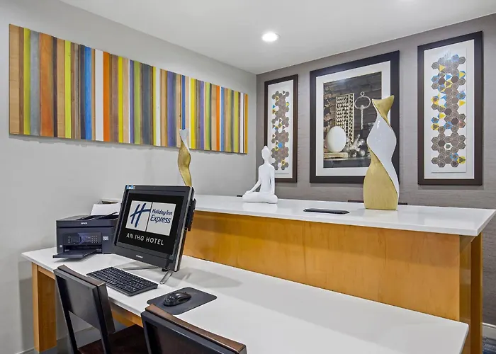 Holiday Inn Express & Suites Locust Grove By Ihg