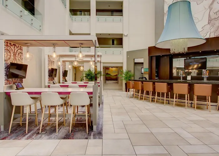 Crowne Plaza Charleston By Ihg