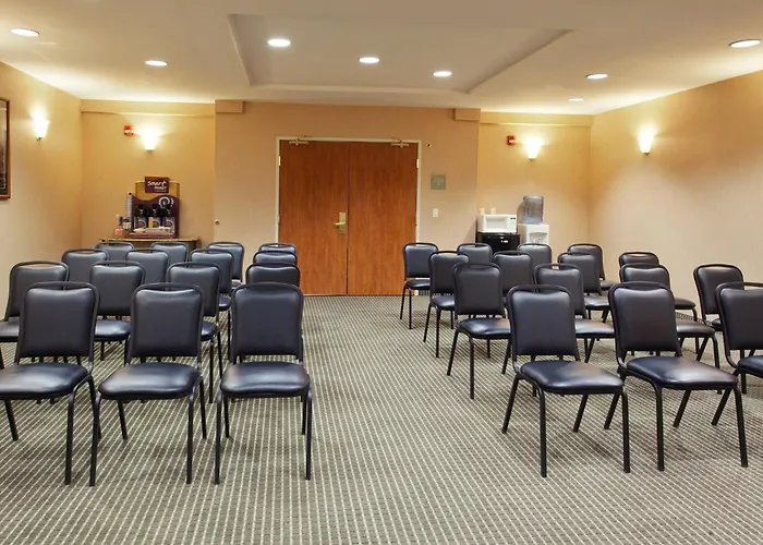 Holiday Inn Express & Suites Carson City By Ihg
