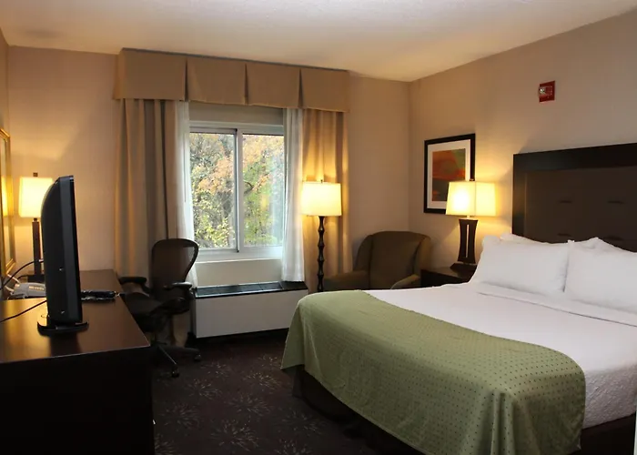 Holiday Inn - Rockaway Area By Ihg