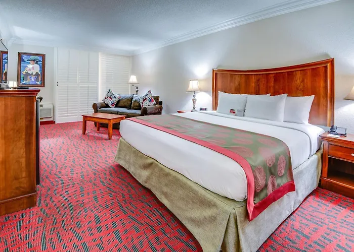 Ramada By Wyndham Metairie New Orleans Airport