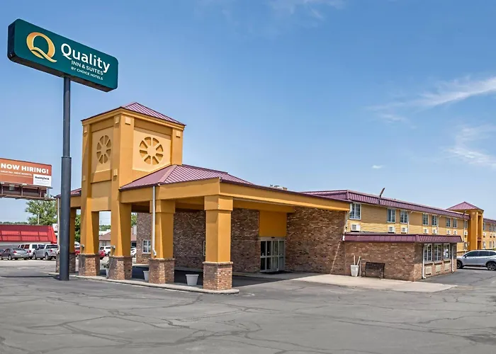 Quality Inn & Suites South