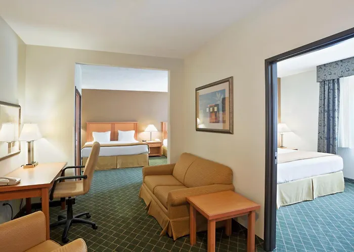 Holiday Inn Express Hotel & Suites Lincoln South By Ihg