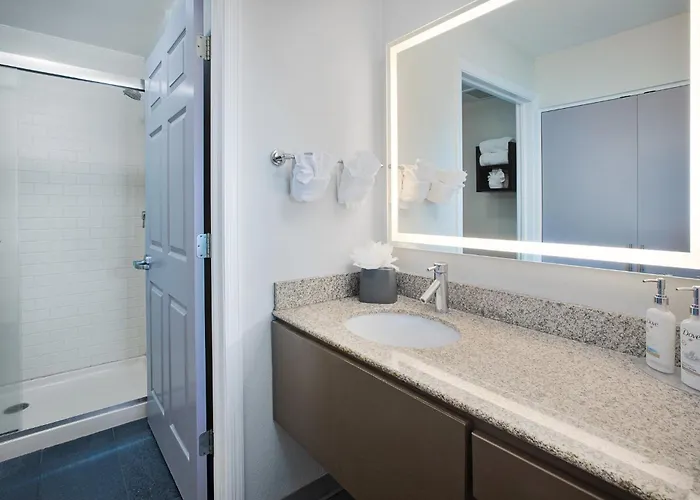 Staybridge Suites Lincoln North East By Ihg