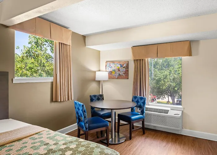 Econo Lodge Inn & Suites Lugoff