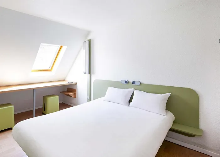Ibis Budget Centre