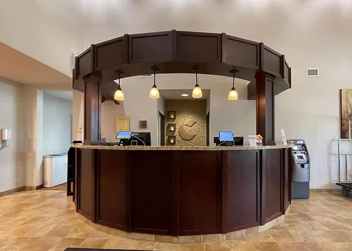 Comfort Suites North
