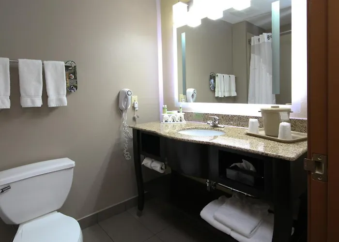 Holiday Inn Express Marshall By Ihg