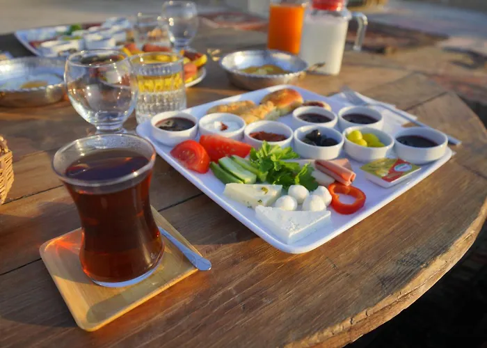 Maccan Cave Hotel