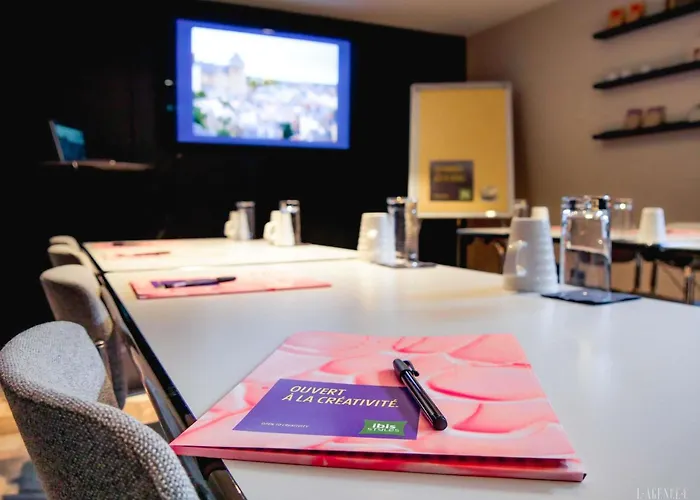 Hotel ibis Styles Laval Centre Gare