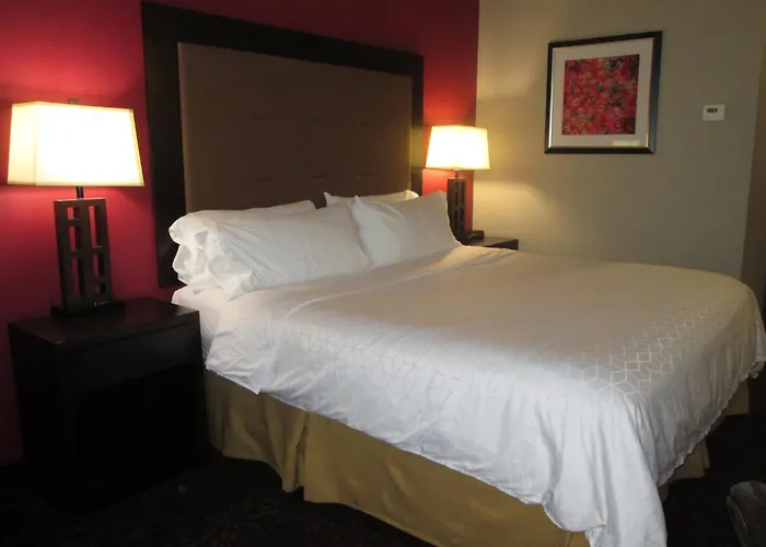 Holiday Inn Express Cloverdale - Greencastle By Ihg
