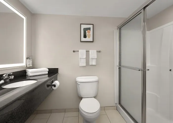 Holiday Inn By Ihg