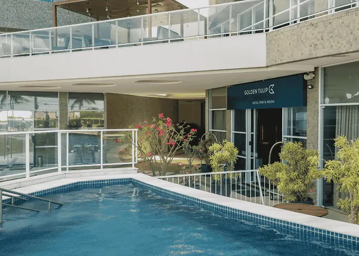 Golden Tulip Ponta Negra