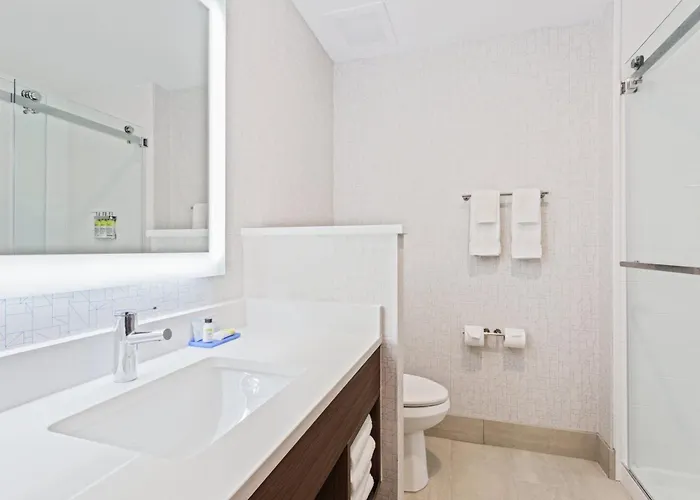 Holiday Inn Express & Suites Niceville - Eglin Area By Ihg