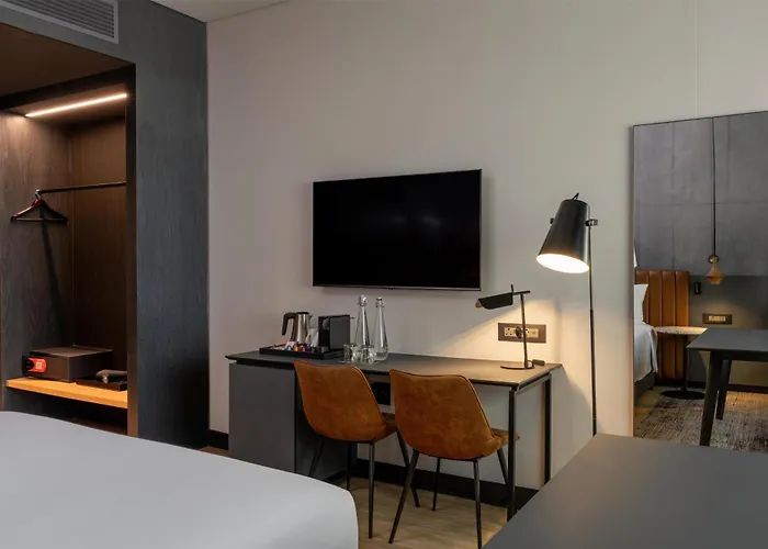 Radisson Red Johannesburg Rosebank