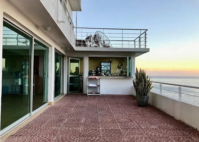 Casas Del Acantilado