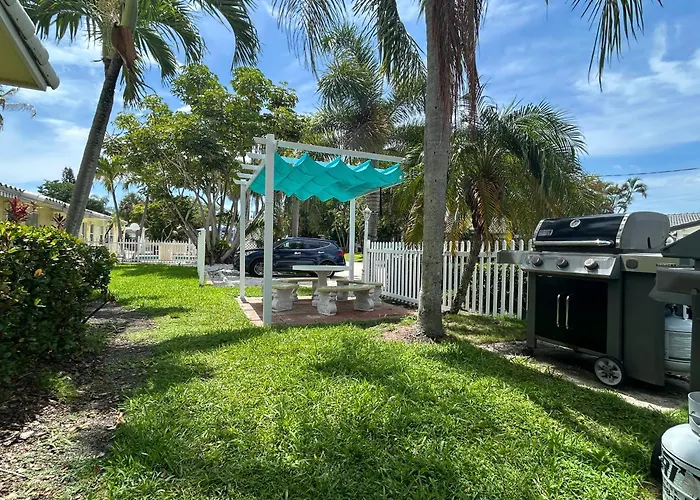Bahama Beach Club Pompano - Fort Lauderdale - Charming And Cozy Studios & Apartments Close To Beach With Heated Pool