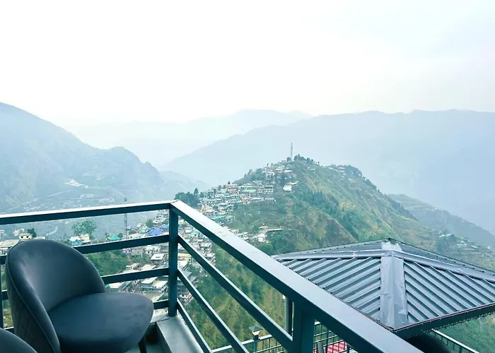 Living On The Edge Mussoorie A Luxury Stay With Rooftop Cafe