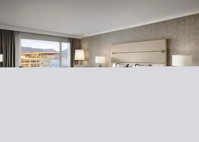 Fairmont Waterfront