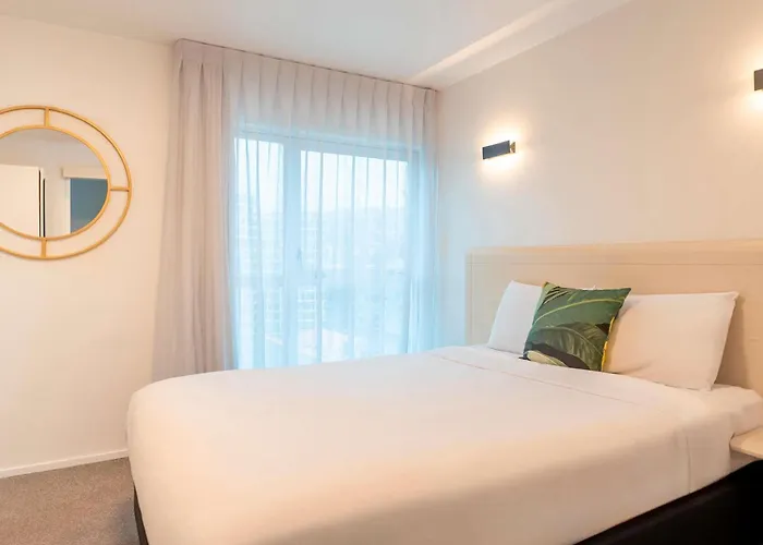 Mercure Wellington Central City Hotel And Apartments