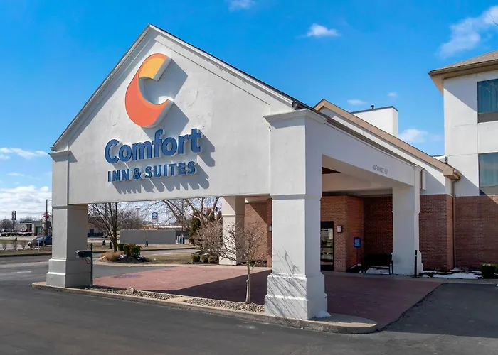 Comfort Inn & Suites Toledo North