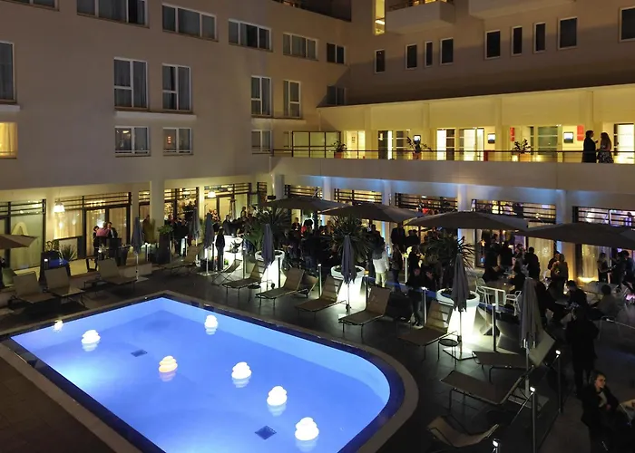 Novotel Centre